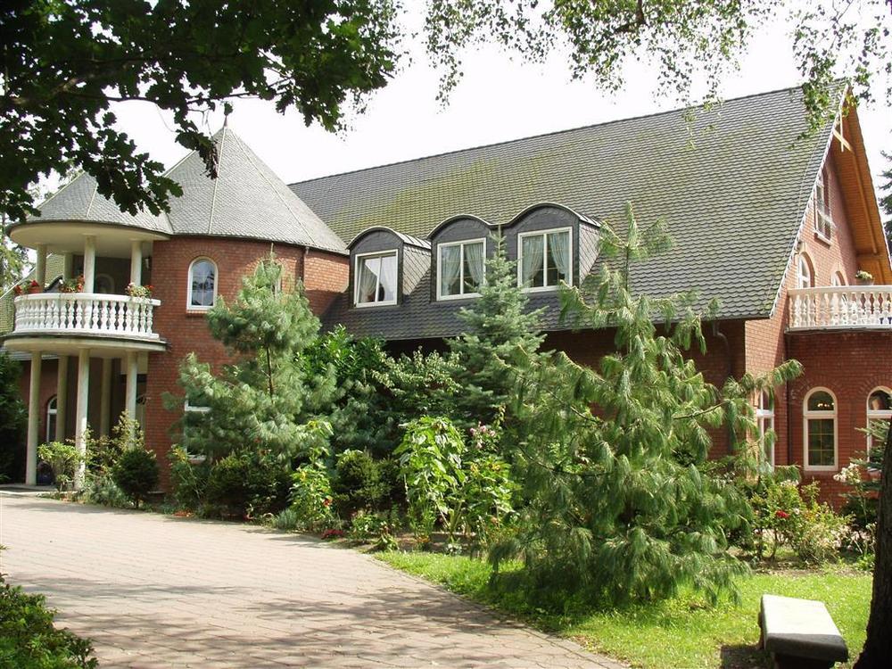 Hotel Und Restaurant Waldschloesschen Crivitz Экстерьер фото